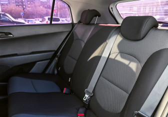 Подержанный автомобиль Hyundai Creta 2019 года (18 фото)