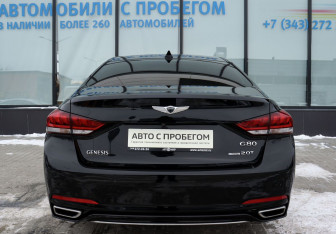 Подержанный автомобиль Genesis G80 2017 года (4 фото)