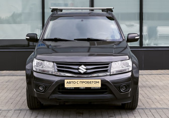 Подержанный автомобиль Suzuki Grand Vitara 2013 года (8 фото)