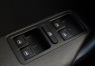 Подержанный автомобиль Volkswagen Polo Sedan 2019 года (17 фото)