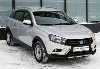 Подержанный автомобиль LADA (ВАЗ) Vesta Wagon 2019 года (7 фото)