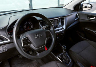 Подержанный автомобиль Hyundai Solaris Sedan 2018 года (15 фото)