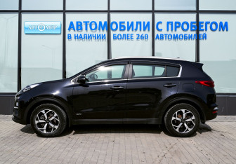 Подержанный автомобиль Kia Sportage 2021 года (2 фото)
