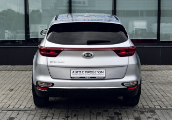 Подержанный автомобиль Kia Sportage 2019 года (4 фото)