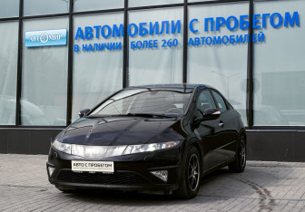 Подержанный автомобиль Honda Civic Hatchback 2008 года (1 фото)