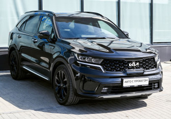Подержанный автомобиль Kia Sorento 2023 года (7 фото)