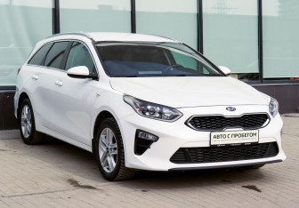 Подержанный автомобиль Kia Ceed Wagon 2021 года (7 фото)