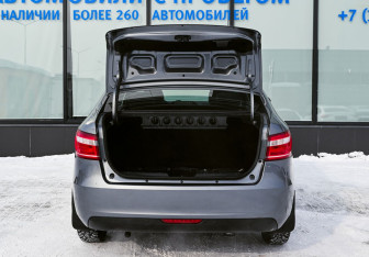 Подержанный автомобиль LADA (ВАЗ) Vesta Sedan 2021 года (20 фото)