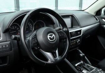 Подержанный автомобиль Mazda CX-5 2016 года (9 фото)