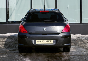 Подержанный автомобиль Peugeot 308 Hatchback 2010 года (4 фото)