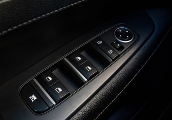 Подержанный автомобиль Kia Cerato Sedan 2019 года (17 фото)