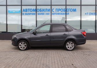 Подержанный автомобиль LADA (ВАЗ) Granta Sedan 2021 года (2 фото)