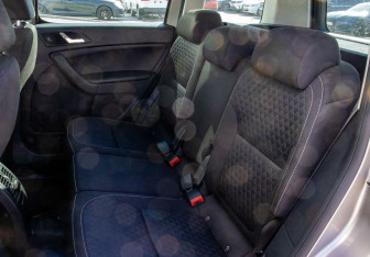 Подержанный автомобиль Skoda Yeti 2016 года (15 фото)