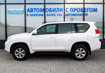 Подержанный автомобиль Toyota Land Cruiser Prado 2012 года (2 фото)