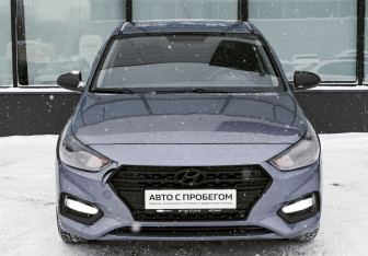 Подержанный автомобиль Hyundai Solaris Sedan 2017 года (8 фото)