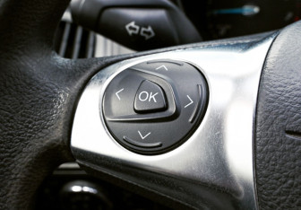 Подержанный автомобиль Ford Focus Sedan 2012 года (14 фото)