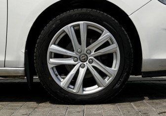 Подержанный автомобиль Opel Astra Hatchback 2011 года (22 фото)
