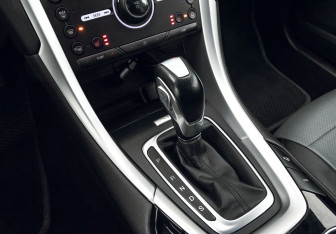 Подержанный автомобиль Ford Mondeo Sedan 2016 года (10 фото)