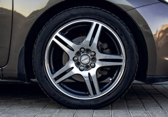 Подержанный автомобиль Kia Ceed Hatchback 2012 года (20 фото)