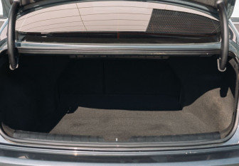 Подержанный автомобиль Hyundai i40 Sedan 2013 года (15 фото)