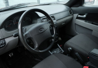 Подержанный автомобиль LADA (ВАЗ) Priora Hatchback 2010 года (9 фото)