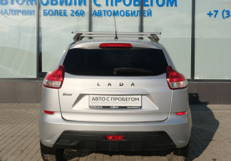 Подержанный автомобиль LADA (ВАЗ) XRAY 2016 года (4 фото)