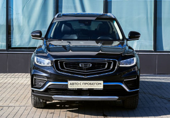 Подержанный автомобиль Geely Atlas Pro 2023 года (8 фото)