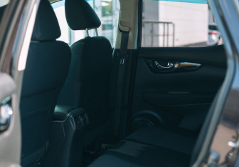 Подержанный автомобиль Nissan Qashqai 2014 года (13 фото)