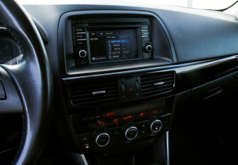 Подержанный автомобиль Mazda CX-5 2014 года (11 фото)