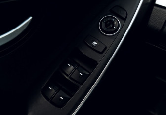 Подержанный автомобиль Hyundai i30 Hatchback 2012 года (11 фото)