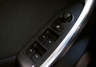 Подержанный автомобиль Mazda CX-5 2014 года (12 фото)