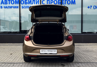 Подержанный автомобиль Opel Astra Hatchback 2012 года (21 фото)