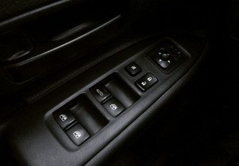 Подержанный автомобиль Mitsubishi Outlander 2018 года (12 фото)