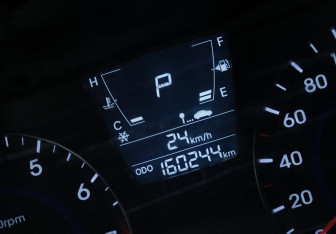 Подержанный автомобиль Hyundai Solaris Sedan 2013 года (17 фото)