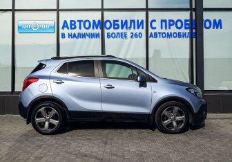 Подержанный автомобиль Opel Mokka 2012 года (6 фото)