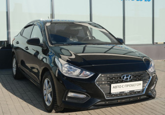 Подержанный автомобиль Hyundai Solaris Sedan 2019 года (7 фото)