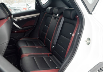 Подержанный автомобиль Geely Coolray 2020 года (19 фото)