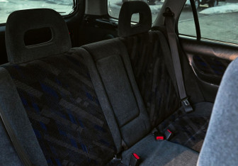 Подержанный автомобиль Honda Orthia 2000 года (17 фото)