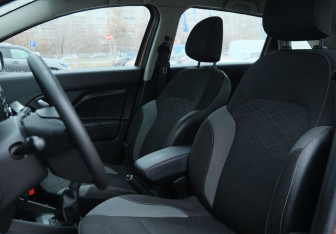 Подержанный автомобиль LADA (ВАЗ) XRAY 2020 года (16 фото)