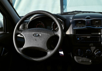 Подержанный автомобиль LADA (ВАЗ) Granta Sedan 2024 года (18 фото)