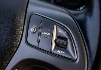 Подержанный автомобиль Hyundai ix35 2014 года (13 фото)