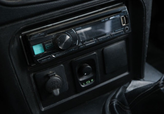 Подержанный автомобиль Chevrolet Niva 2015 года (11 фото)