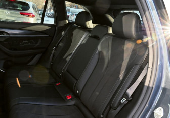 Подержанный автомобиль Geely Monjaro 2024 года (19 фото)