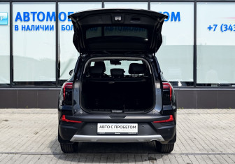 Подержанный автомобиль Москвич 3 2023 года (22 фото)