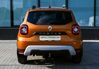 Подержанный автомобиль Renault Duster 2021 года (4 фото)