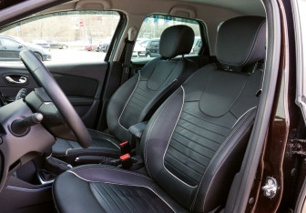 Подержанный автомобиль Renault Kaptur 2020 года (9 фото)