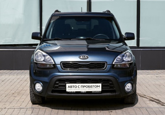 Подержанный автомобиль Kia Soul 2012 года (8 фото)