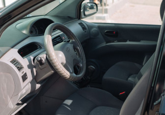 Подержанный автомобиль Hyundai Matrix 2005 года (9 фото)