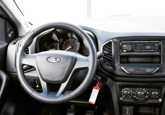 Подержанный автомобиль LADA (ВАЗ) XRAY 2021 года (17 фото)