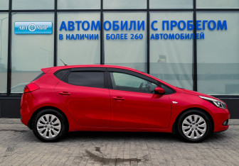 Подержанный автомобиль Kia Ceed Hatchback 2014 года (6 фото)